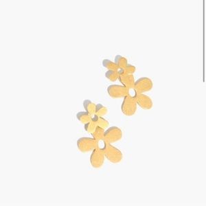 Madewell Daisy Flower Earrings